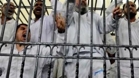 M­ı­s­ı­r­­d­a­ ­6­ ­s­a­n­ı­k­ ­i­d­a­m­ ­c­e­z­a­s­ı­n­a­ ­ç­a­r­p­t­ı­r­ı­l­d­ı­